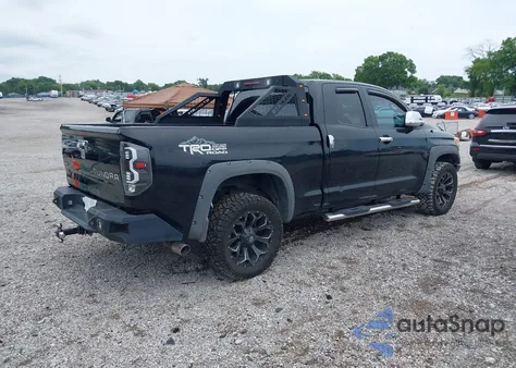 2017 Toyota Tundra Sr 4.6L V8 z USA, uszkodzony, nr VIN 5TFUM5F16HX069846